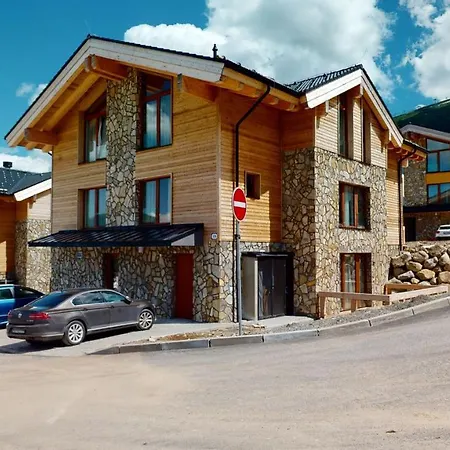 Izijasna & Apartment *