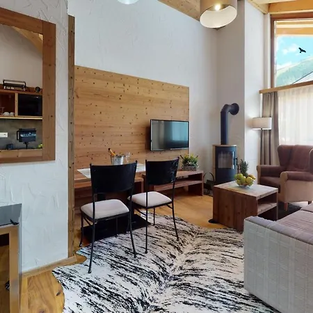 Izijasna & * Demänovská Dolina