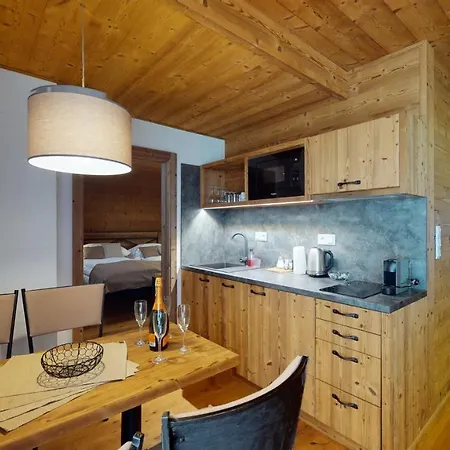 Διαμέρισμα Izijasna & *